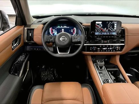 New 2025 Nissan Pathfinder Platinum w/ Cargo Package image 18