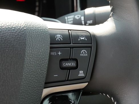 Certified 2025 Toyota Camry SE AWD/4WD image 26