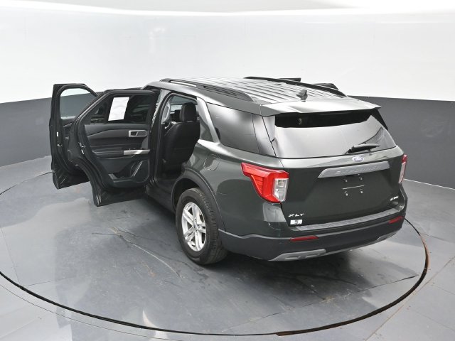 Certified 2023 Ford Explorer XLT w/ Equipment Group 202A AWD/4WD image 24