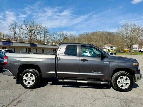 Used 2018 Toyota Tundra SR5 image 9
