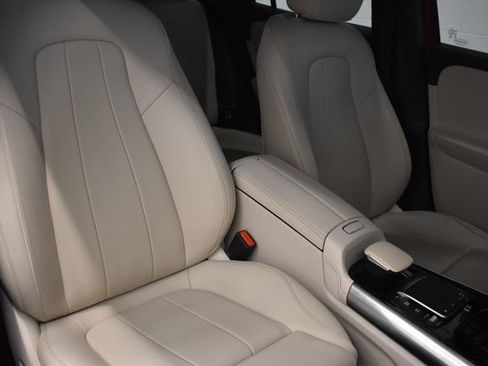 Used 2021 Mercedes-Benz GLA 250 4MATIC image 6