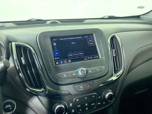 Used 2023 Chevrolet Equinox RS image 6