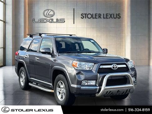Used 2012 Toyota 4Runner SR5 image 3