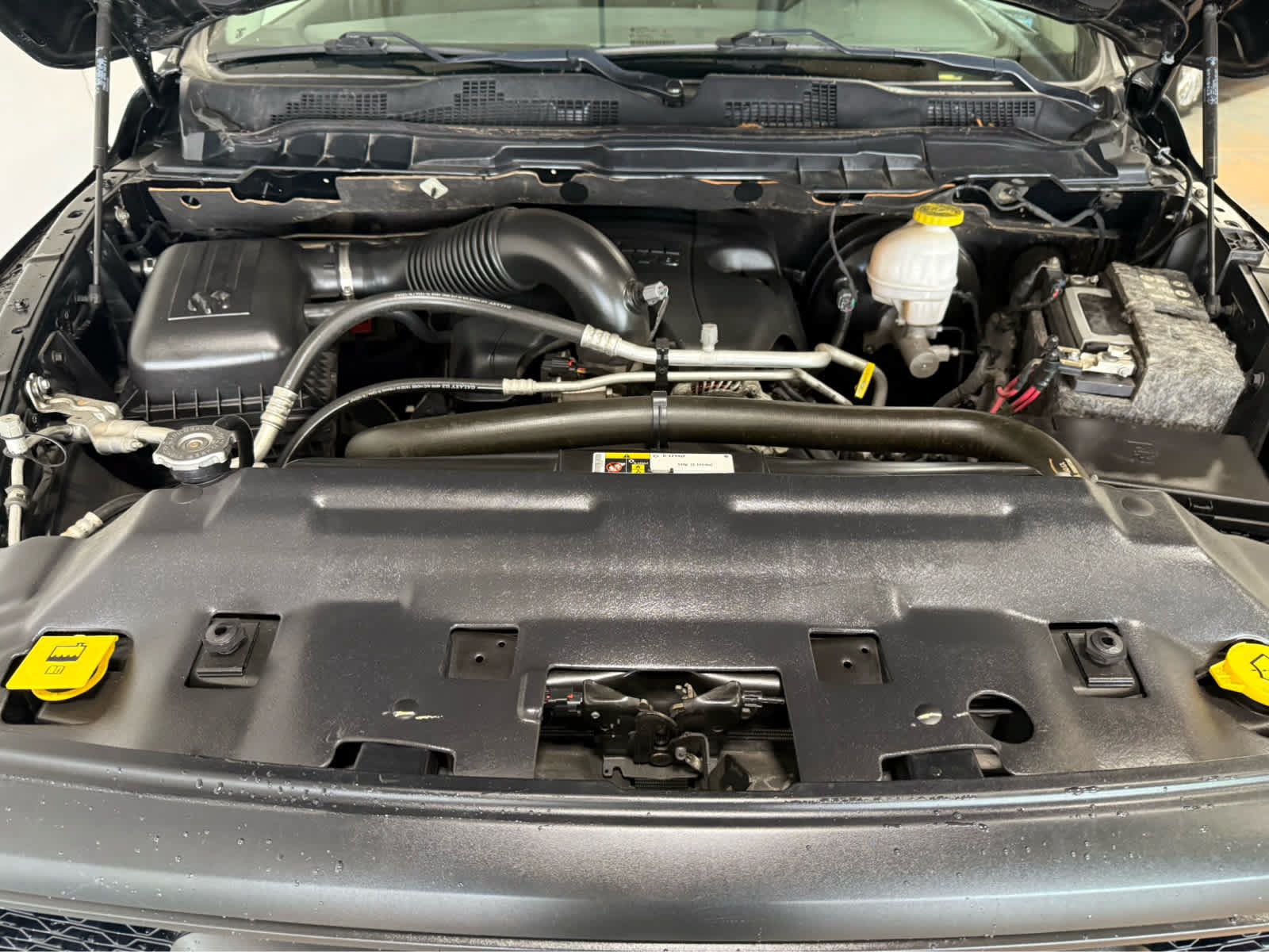 Used 2019 RAM 1500 Warlock AWD/4WD image 12