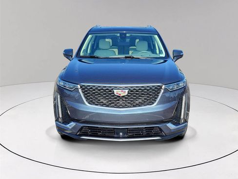 Used 2020 Cadillac XT6 Premium Luxury image 2