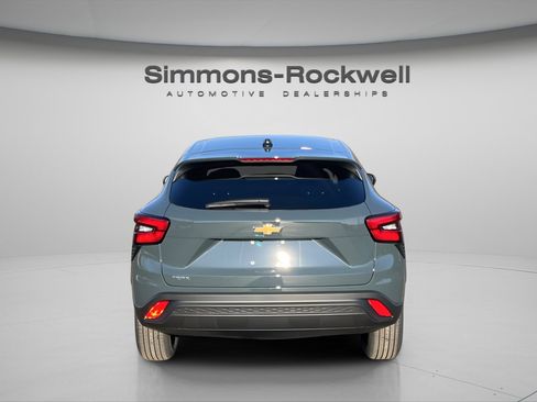 New 2026 Chevrolet Trax LS FWD image 12