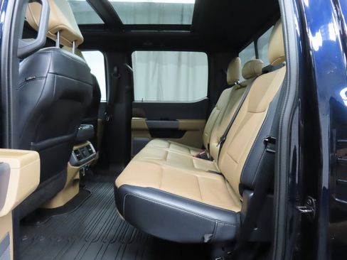 Used 2021 Ford F150 Lariat w/ Equipment Group 502A High image 10