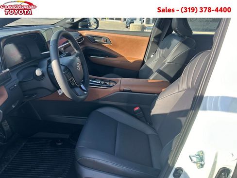 New 2026 Toyota Crown Limited image 9