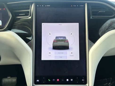 Used 2019 Tesla Model X Long Range image 24