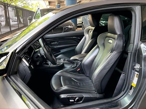 Used 2017 BMW M4 Coupe image 7