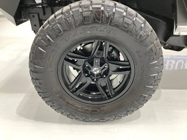 Used 2016 Jeep Wrangler Sport w/ Quick Order Package 24S AWD/4WD image 18