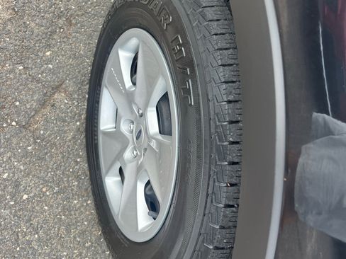 Used 2013 Ford Explorer FWD image 10