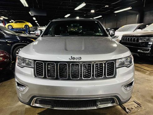 Used 2020 Jeep Grand Cherokee Limited image 9
