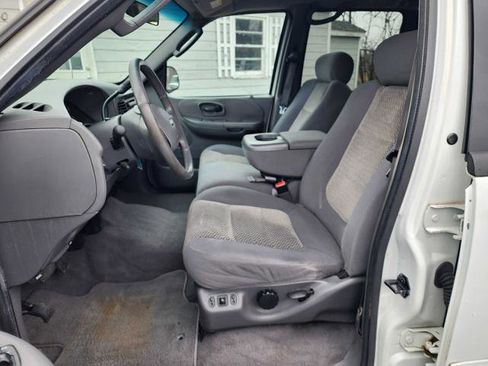 Used 2003 Ford F150 XLT image 12