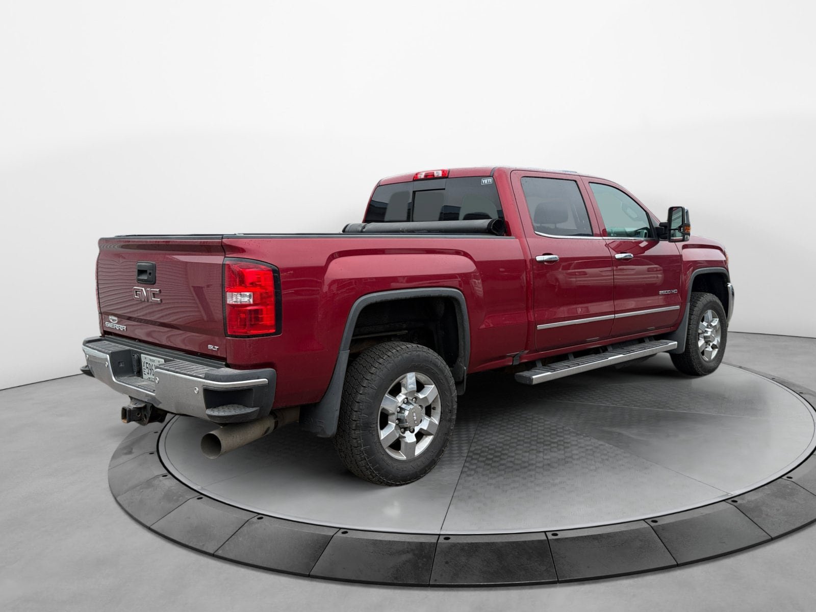 Used 2019 GMC Sierra 2500 SLT w/ Driver Alert Package AWD/4WD image 5
