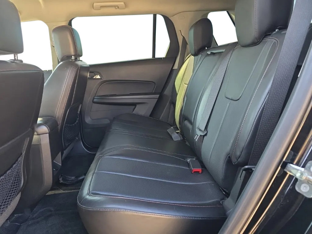 Used 2015 GMC Terrain SLT w/ Safety Package FWD image 16