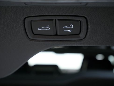 New 2026 Porsche Macan Turbo Electric image 28