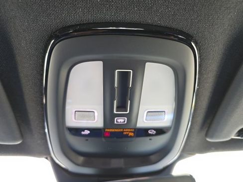 New 2026 Volvo XC40 B5 Ultra w/ Climate Package AWD/4WD image 34