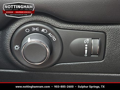 Used 2025 Dodge Durango GT AWD/4WD image 20