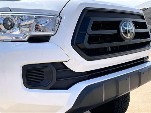 Used 2023 Toyota Tacoma SR AWD/4WD image 28