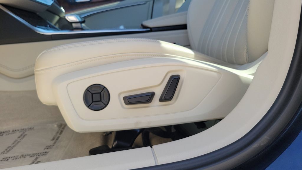 Used 2023 Audi A6 Premium Plus w/ Premium Plus Package AWD/4WD image 19