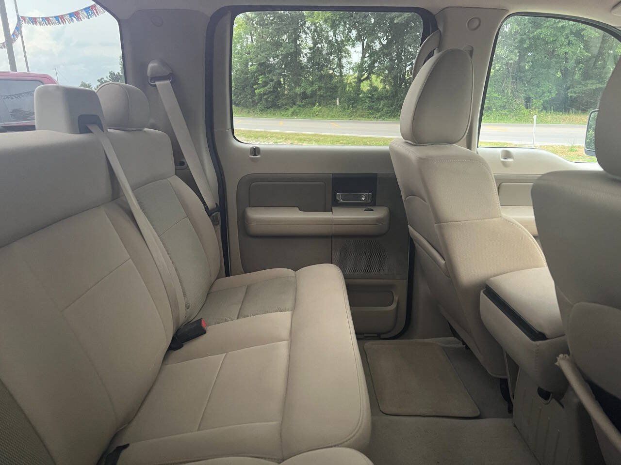 Used 2005 Ford F150 XLT RWD image 12