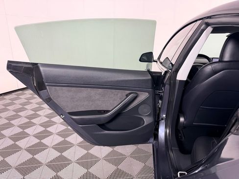 Used 2023 Tesla Model 3 Performance image 26