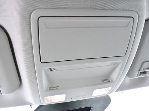 New 2026 Ford Escape SE w/ PHEV Premium Package image 34