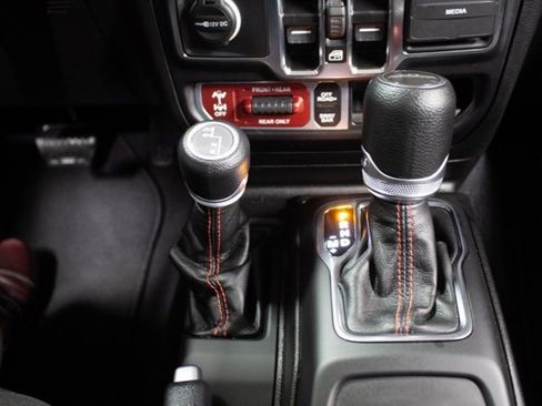 Certified 2023 Jeep Gladiator Rubicon w/ Trailer Tow Package image 19