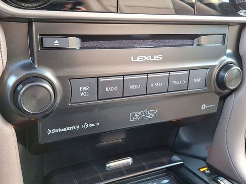 Used 2023 Lexus GX 460 Premium image 25