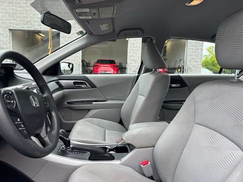 Used 2015 Honda Accord LX image 9