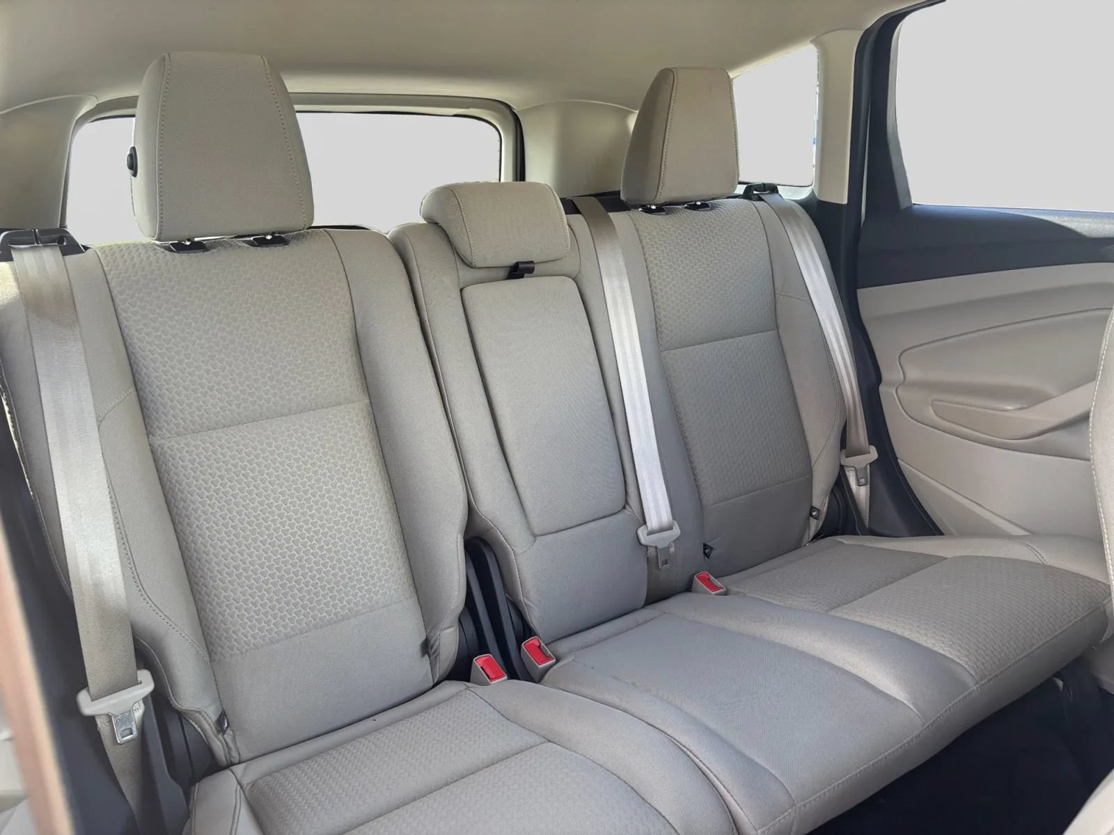 Used 2017 Ford Escape SE FWD image 18