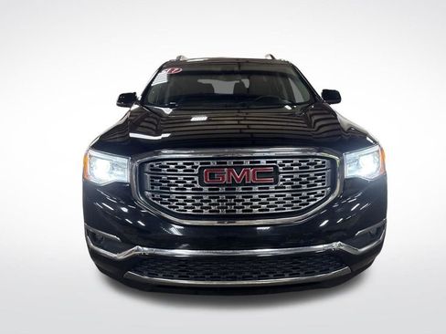 Used 2017 GMC Acadia Denali w/ LPO, Floor Liner Package image 9