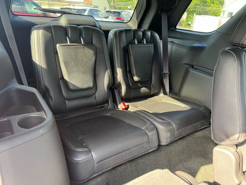 Used 2013 Ford Explorer Sport AWD/4WD image 17