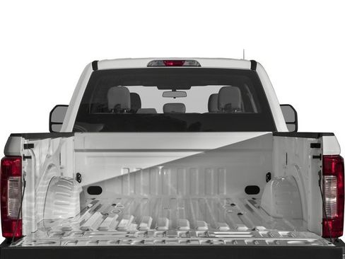 Used 2017 Ford F250 Lariat w/ Lariat Ultimate Package AWD/4WD image 12