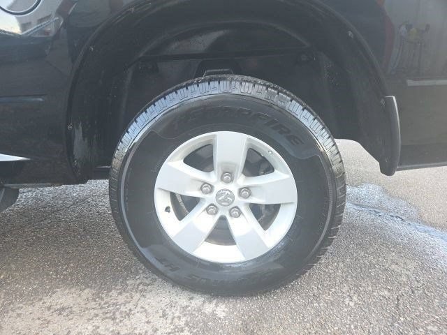 Used 2022 RAM 1500 Classic SLT w/ Electronics Group AWD/4WD image 56