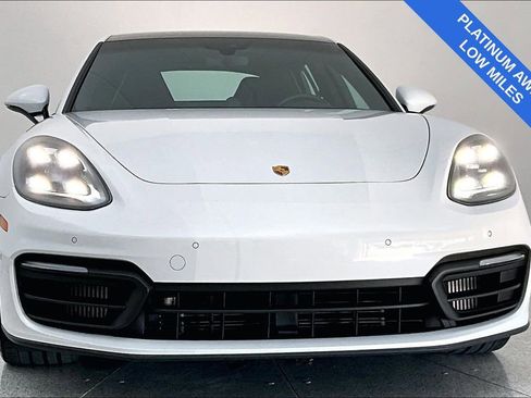 Used 2022 Porsche Panamera Platinum Edition RWD image 3