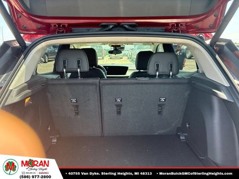 Certified 2024 Buick Encore GX Preferred AWD/4WD image 5