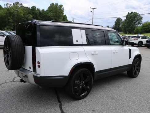 Used 2023 Land Rover Defender 130 S AWD/4WD image 7