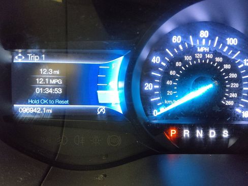 Used 2020 Ford Edge SEL AWD/4WD image 23