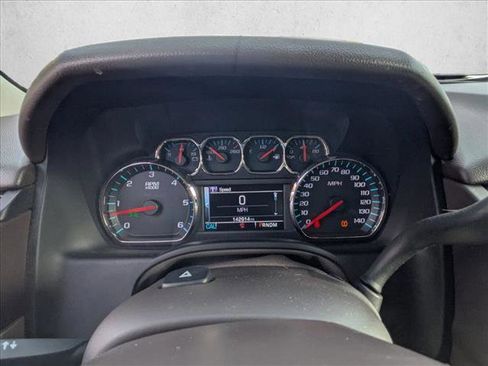 Used 2015 Chevrolet Suburban LTZ image 19