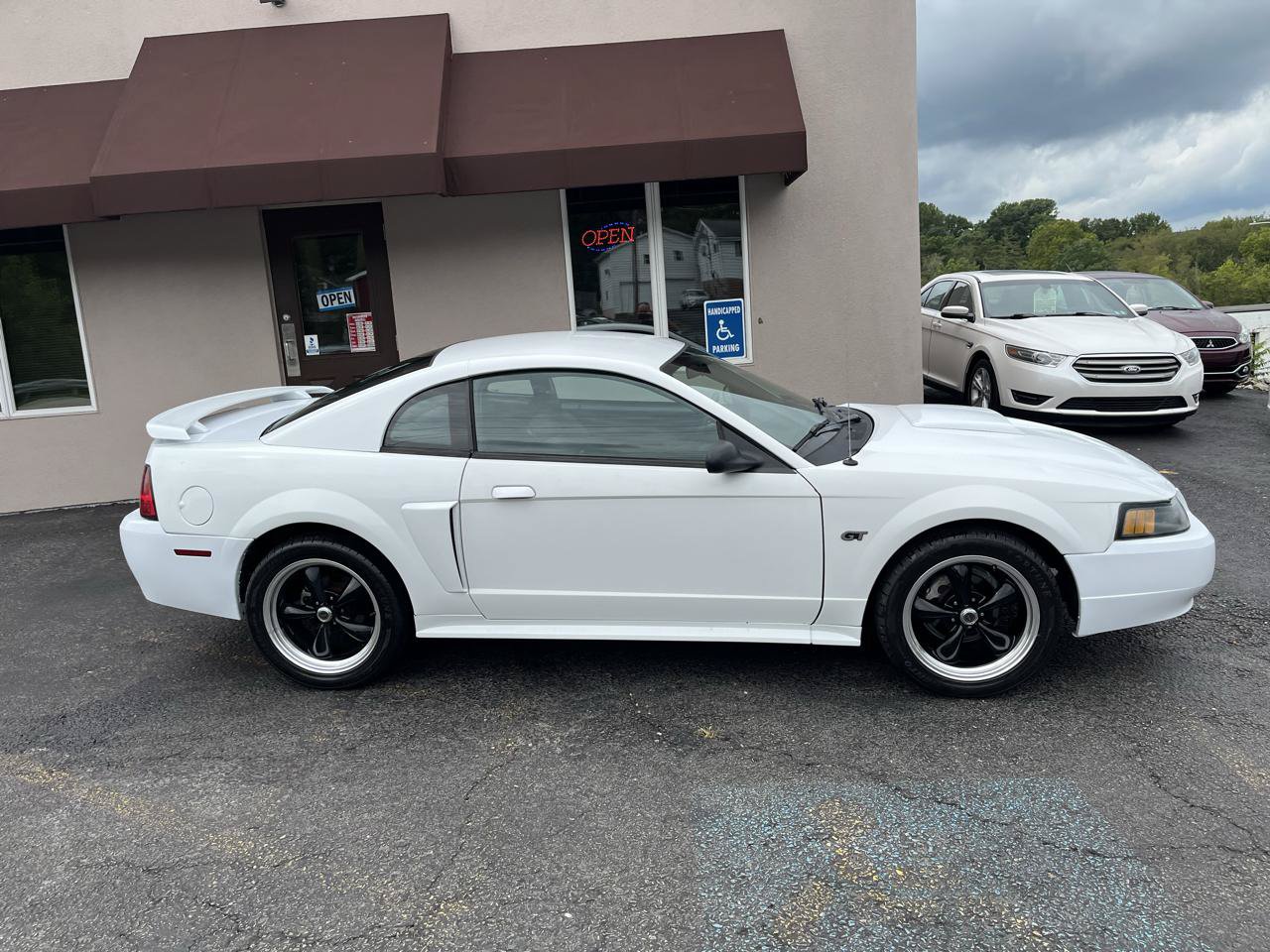Used 2003 Ford Mustang GT RWD image 6