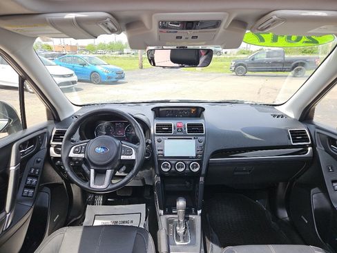 Used 2017 Subaru Forester 2.5i Touring AWD/4WD image 16