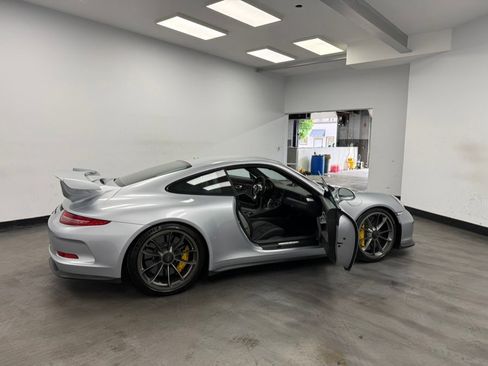 Used 2014 Porsche 911 GT3 RWD image 37
