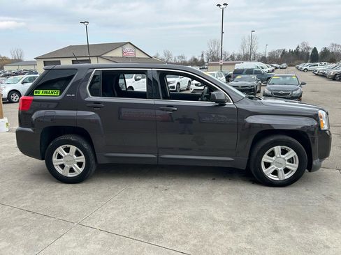 Used 2016 GMC Terrain SLE image 4