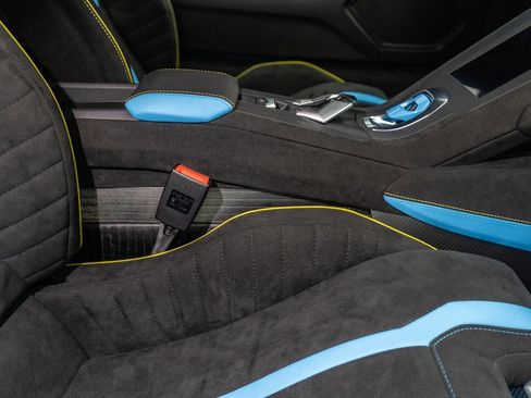 Used 2023 Lamborghini Huracan STO image 56