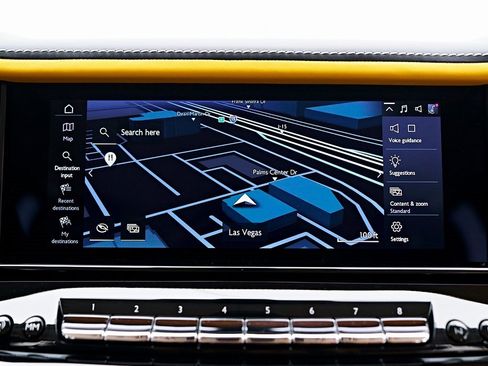 Used 2025 Rolls-Royce Cullinan image 84