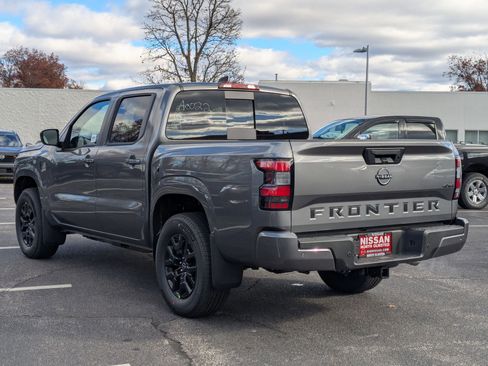 New 2026 Nissan Frontier SV w/ SV Convenience Package image 8