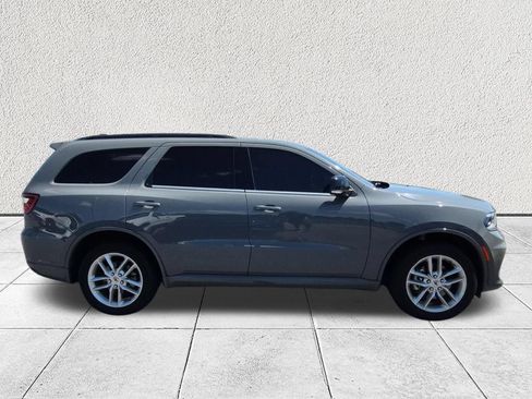 Used 2023 Dodge Durango GT AWD/4WD image 2