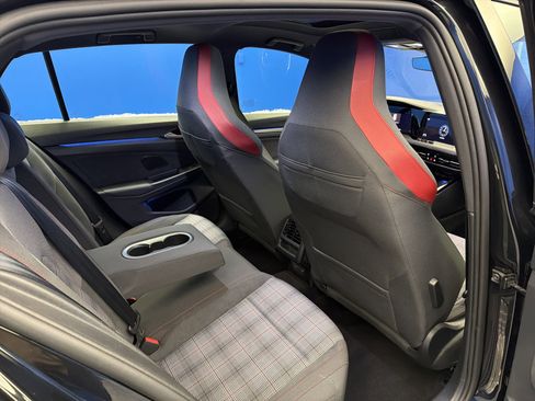 Used 2024 Volkswagen GTI SE image 27